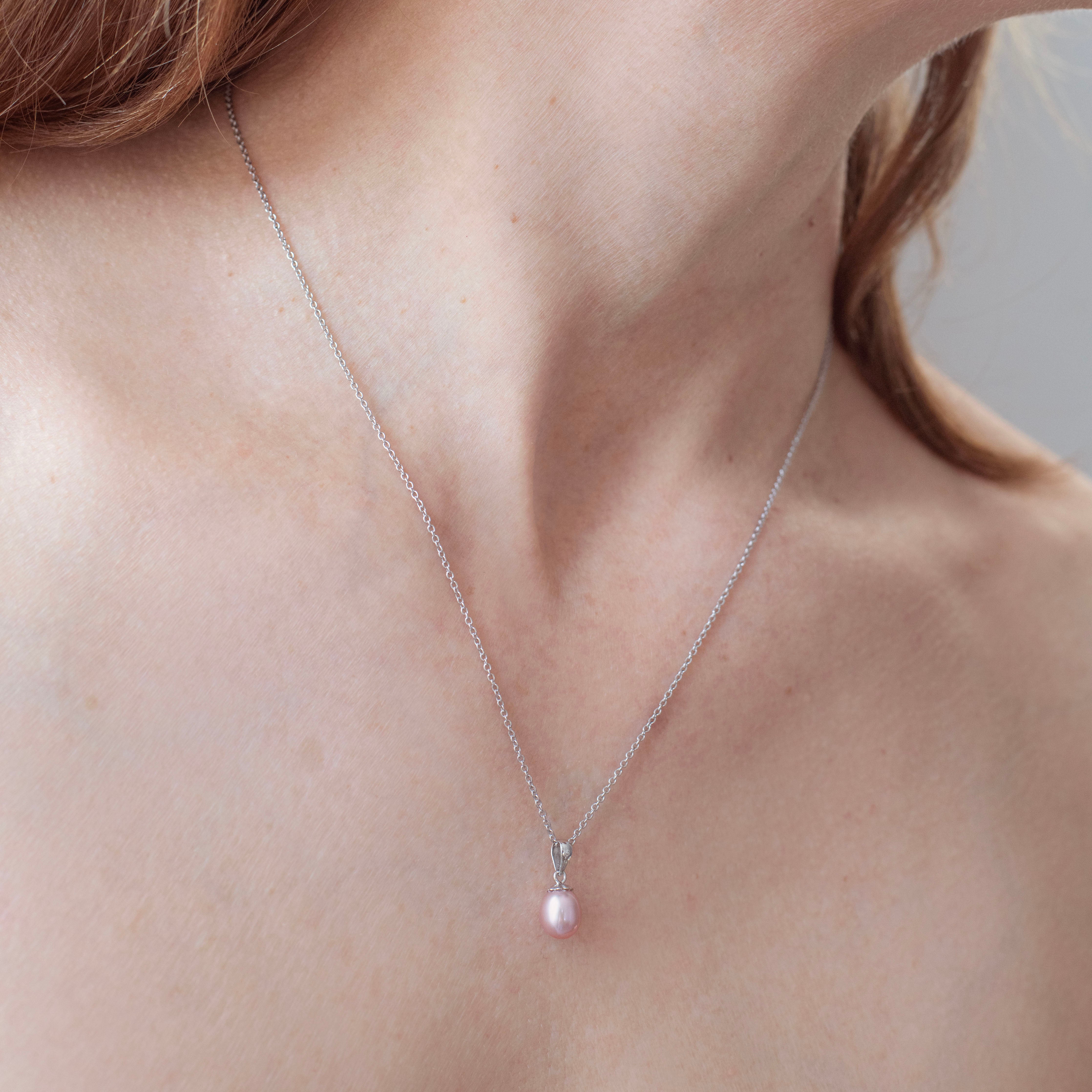 Pink freshwater pearl necklace