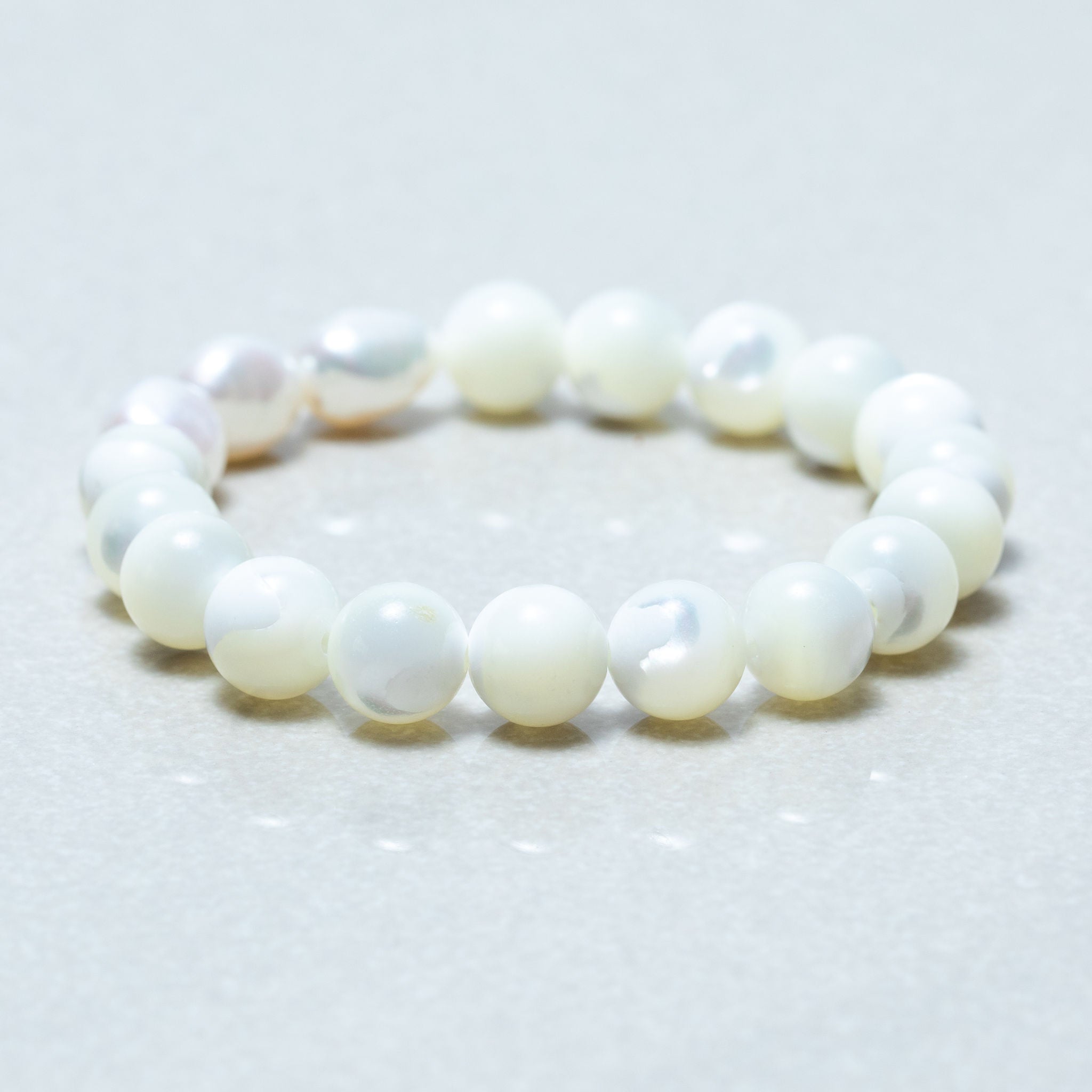 Mother-of-Pearl and Freshwater Pearl Bracelet